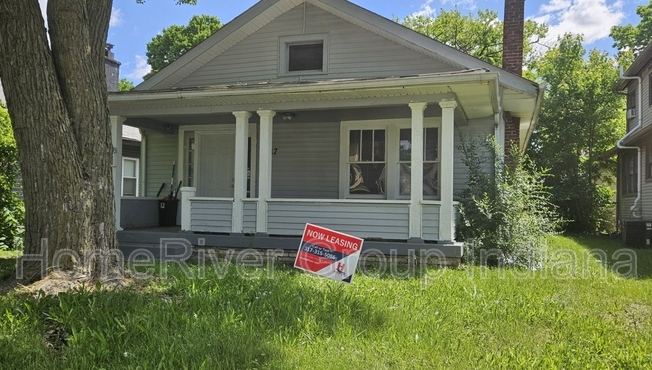 3627 N CAPITOL AVE