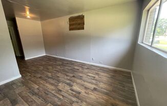 3 beds, 1 bath, $675