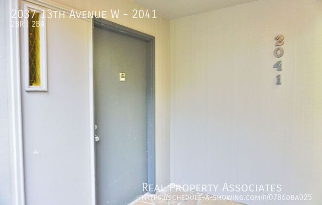 2037 13 AVE W