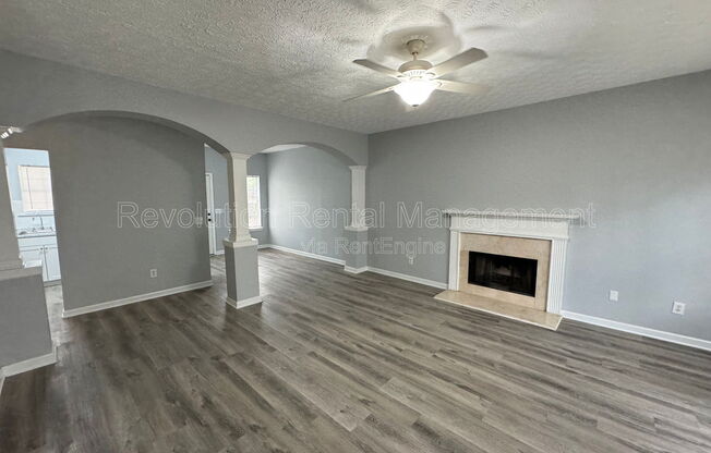 4518 SWAN TRCE