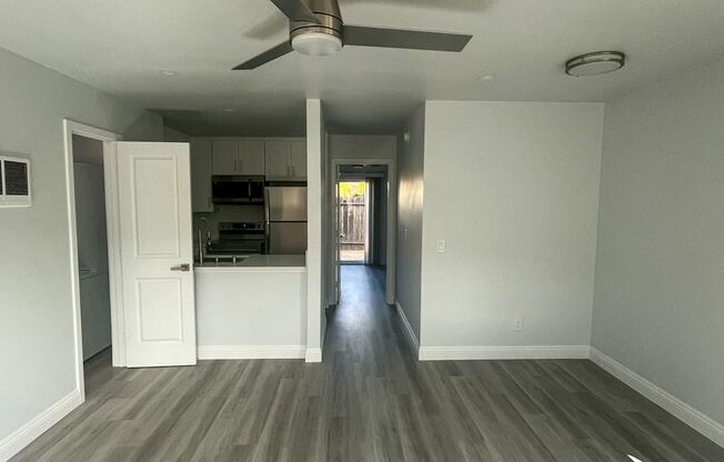 1 bed, 1 bath, 550 sqft, $2,150, Unit B-35