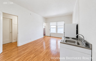 627 NORMANDIE AVE