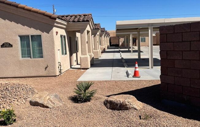 2520 PALO VERDE BLVD S