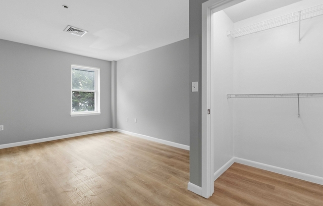2 beds, 2 baths, 1,629 sqft, $3,000, Unit 116