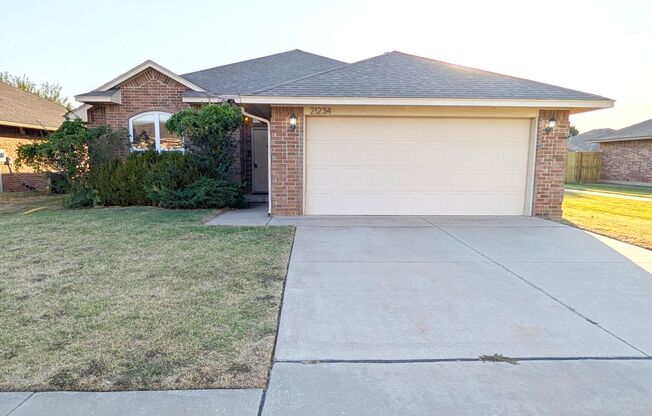 Three Bed Home in Edmond