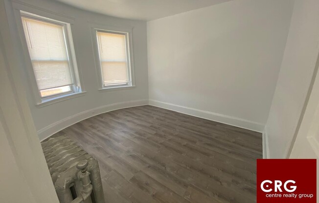 12 CHESTNUT HL AVE