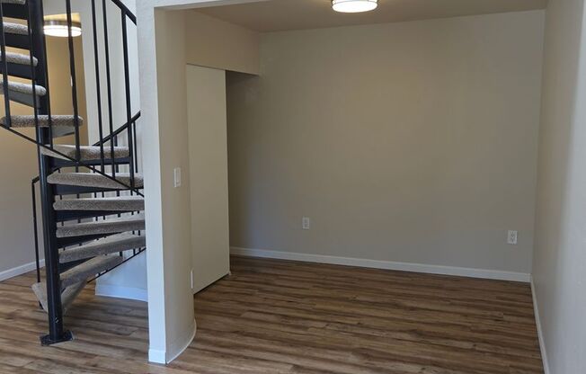 1 bed, 1 bath, 500 sqft, $1,695, Unit 401