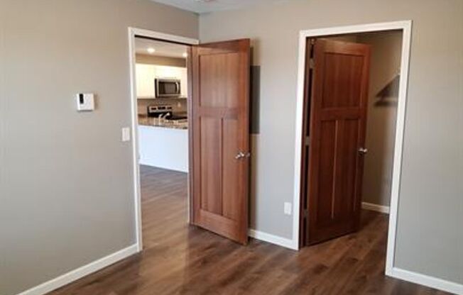 1 bed, 1 bath, 648 sqft, $1,195, Unit 213