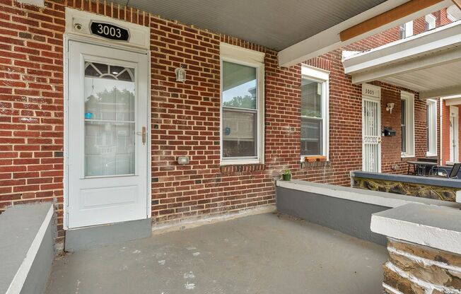 3 bedroom 1.5 bathroom in Central Park Heights - Poor Credit Considered