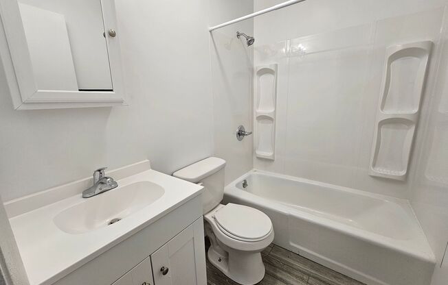 1 bed, 1 bath, 500 sqft, $749, Unit Renovated