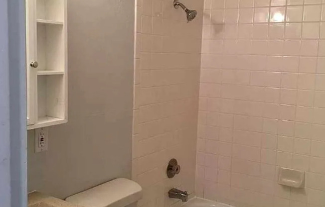 14460 - 14470 1/2 W 8th Ave.