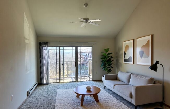 1 bed, 1.5 baths, 777 sqft, $1,540, Unit 302-305