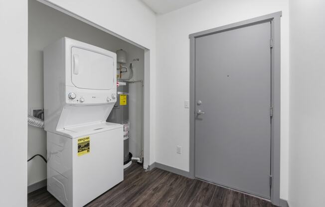 2 Bedroom Vaulted Ceilings