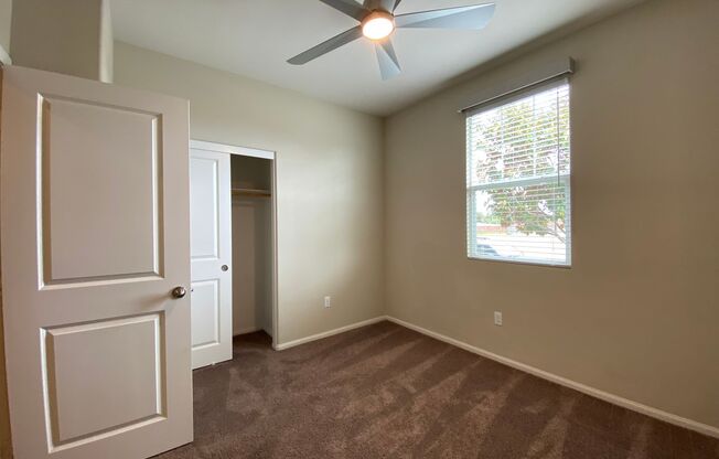 Beautiful 5 Bedroom/3 Bath Oceanside Home in Dixie Village