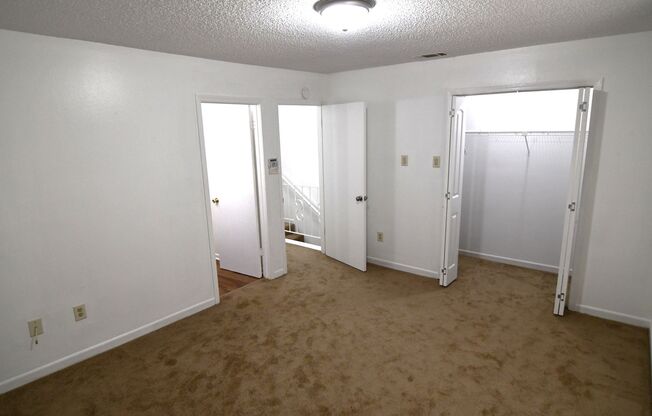 2 beds, 2.5 baths, $1,350, Unit Unit A