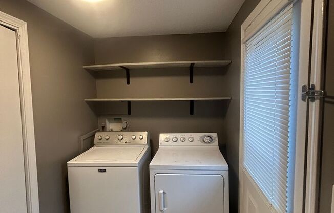 3 beds, 1 bath, $1,390