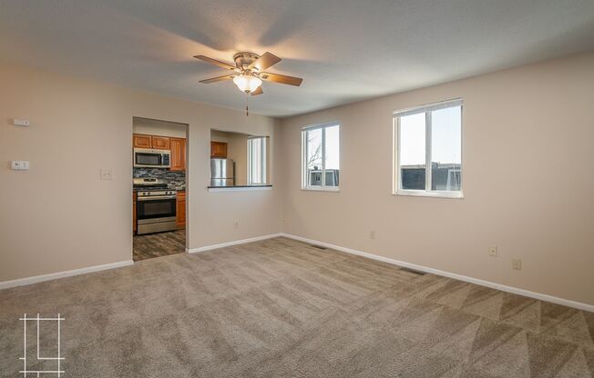 2 beds, 1 bath, $1,400, Unit 393 E Buttles Ave Apt. G