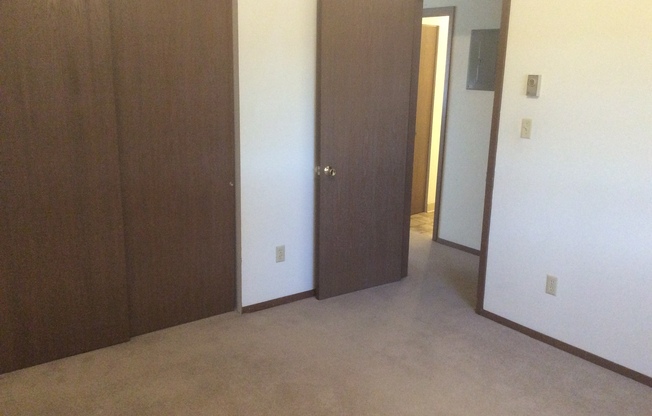 310 Hacker Ct