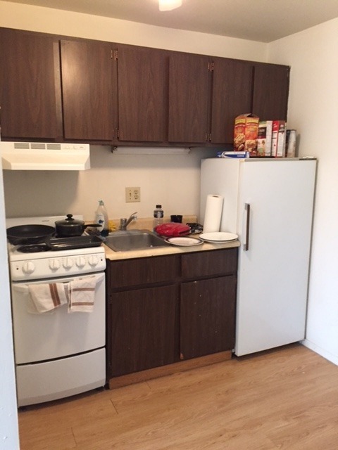 1 bed, 1 bath, 500 sqft, $1,150, Unit 14