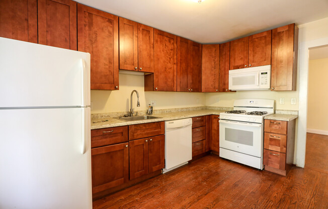 19 Claymoss Rd Apt 2