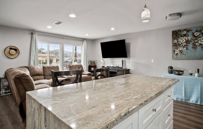 4 Bedroom Spring Valley Home