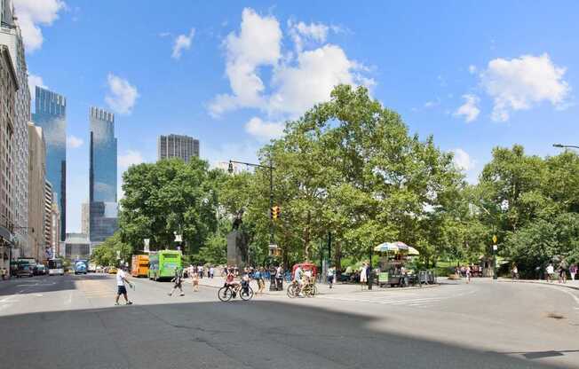 Studio, 1 bath, 542 sqft, $4,200, Unit 25G