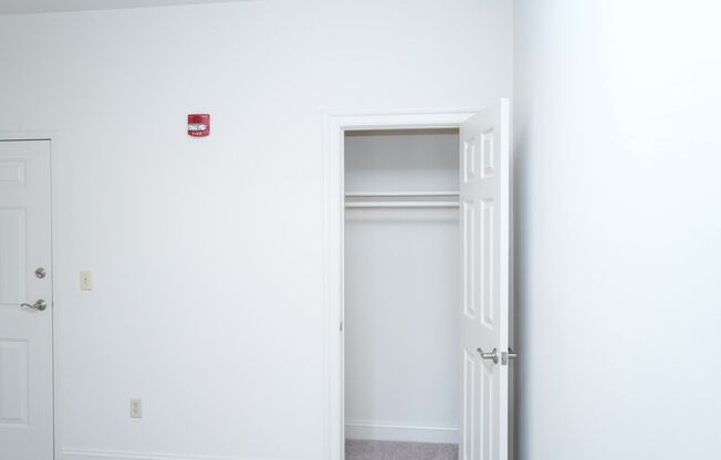 2 beds, 2 baths, 1,052 sqft, $1,750, Unit Ste #212