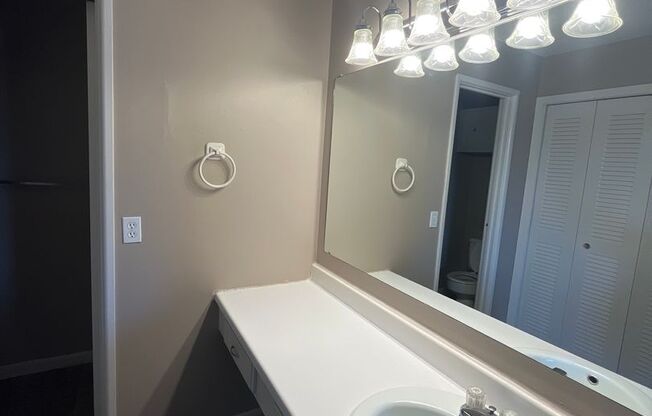 2 beds, 2 baths, 1,068 sqft, $1,299, Unit 7535-09