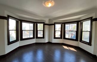 1600 - 1604 Vallejo Street / 2301 Van Ness Avenue