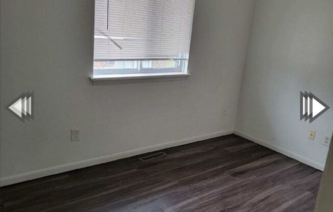 2 beds, 1 bath, 871 sqft, $825, Unit SRT 3D