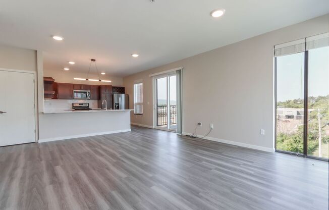 2 beds, 2 baths, 1,300 sqft, $2,399, Unit 419