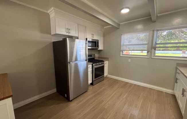 7366 W Manchester Ave (#562)