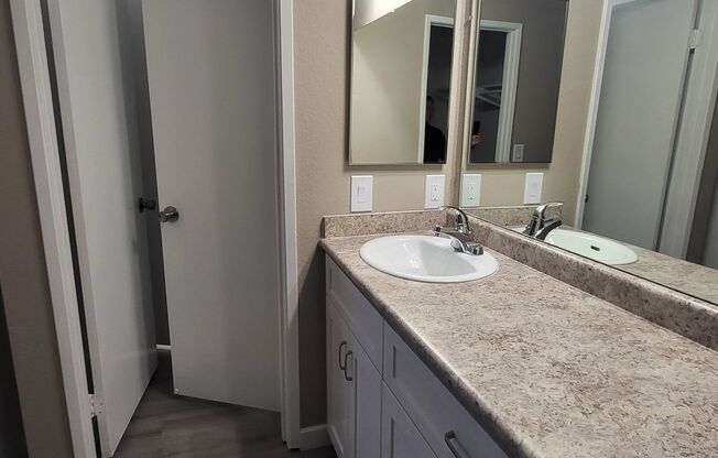 2 beds, 1.5 baths, 840 sqft, $2,395, Unit 644 - 03