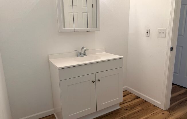 3 beds, 2 baths, $2,595