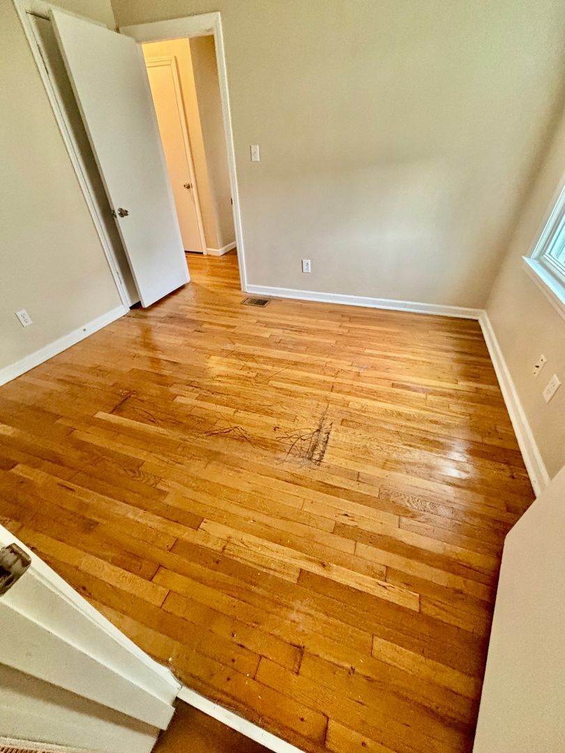 The "More Room to Roam" House: 4 Beds, 2 Baths, Plus a Bonus Space for All Your Dreams!