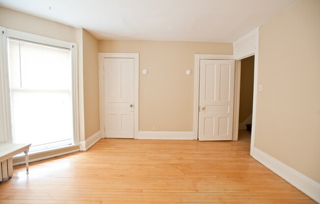 2216 E Ivanhoe Pl.