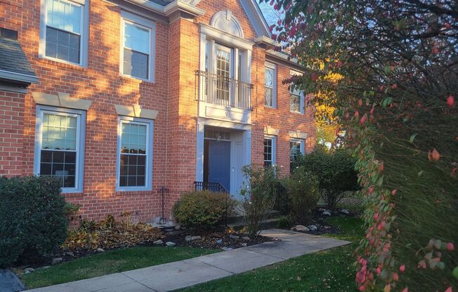 Stunning 5 BR/3.5 BA Single-Family Home in Gaithersburg!