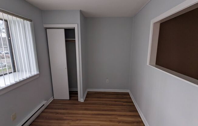 1 bed, 1 bath, 600 sqft, $1,550, Unit 2E