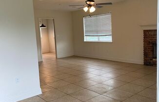 3 beds, 2 baths, $1,495, Unit 1930