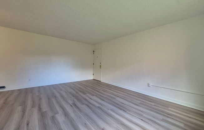 1 bed, 1 bath, 600 sqft, $1,199, Unit 5631 Rippey St. #A3
