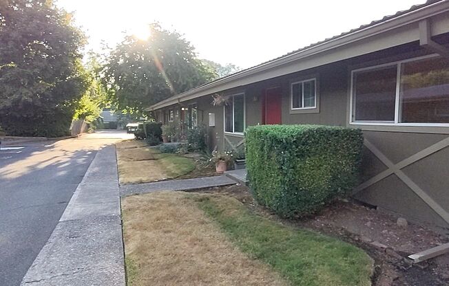 West Slope Apartments
