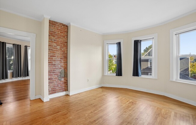 14 GLENWOOD AVE