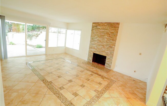 19235 DUNURE PL
