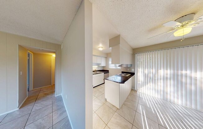 1BR / 1BA CONDO @ GROVE PARK CONDOMINIUMS - East-Orlando  ** Water Included **