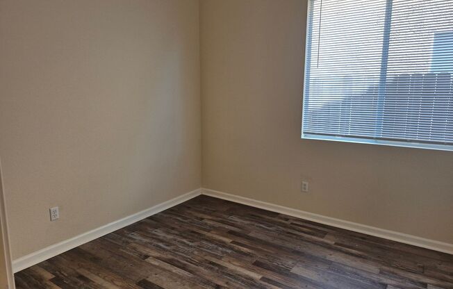 4 beds, 3 baths, $2,795