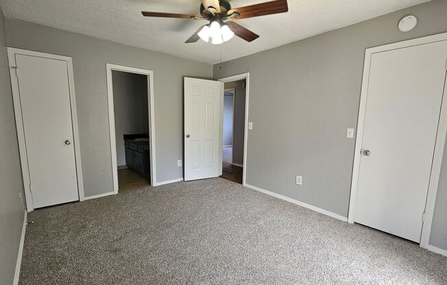 3 beds, 2 baths, 1,200 sqft, $1,400, Unit 519