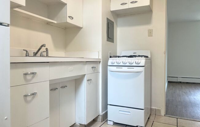 Delaware Ave Apartments