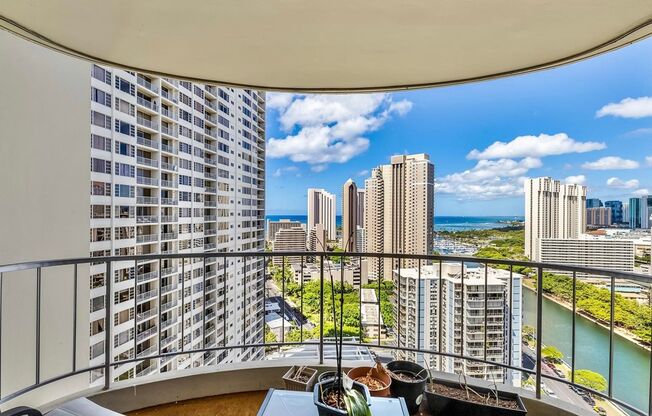 2 beds, 2 baths, $3,500, Unit # 2508
