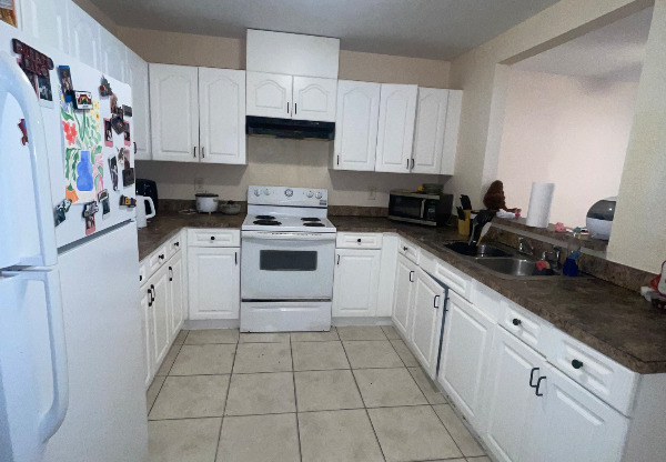 1010 NW 3 AVE