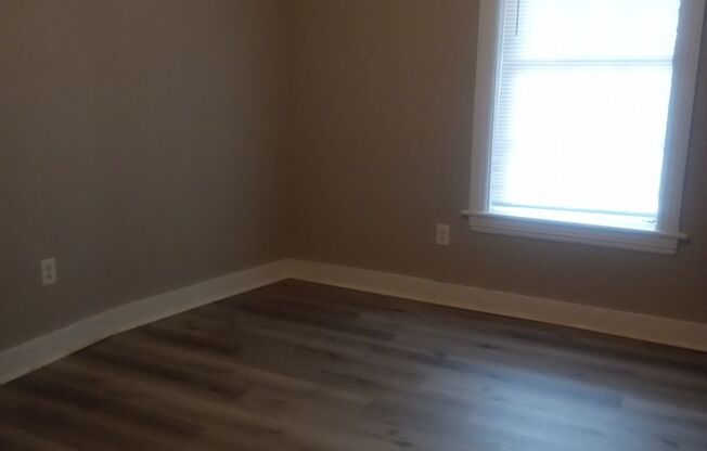 1 bed, 1 bath, 600 sqft, $950